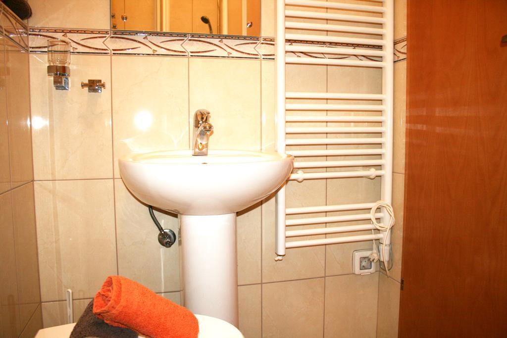 Apartment Frager Vodice Ngoại thất bức ảnh